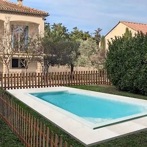 A L'ombre De L'olivier , Orgon France